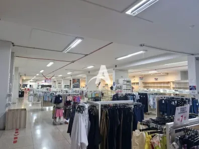 Ponto Comercial para alugar, 6600m² no Centro, Uberlândia