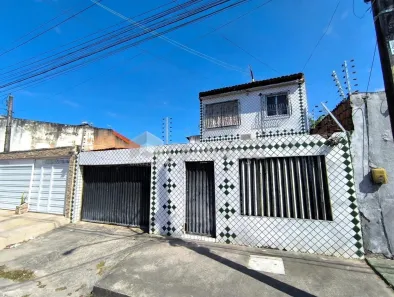 Casa com 3 Quartos à venda, 151m² no Quintino Cunha, Fortaleza