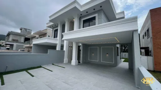 Casa com 3 Quartos à venda, 175m² no Ingleses do Rio Vermelho, Florianópolis