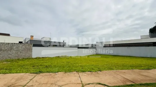 Lote/Terreno à venda, 388m² no Residencial Samambaia, São Carlos
