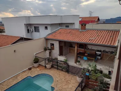 Casa com 5 Quartos à venda, 356m² no Pompéia, Piracicaba