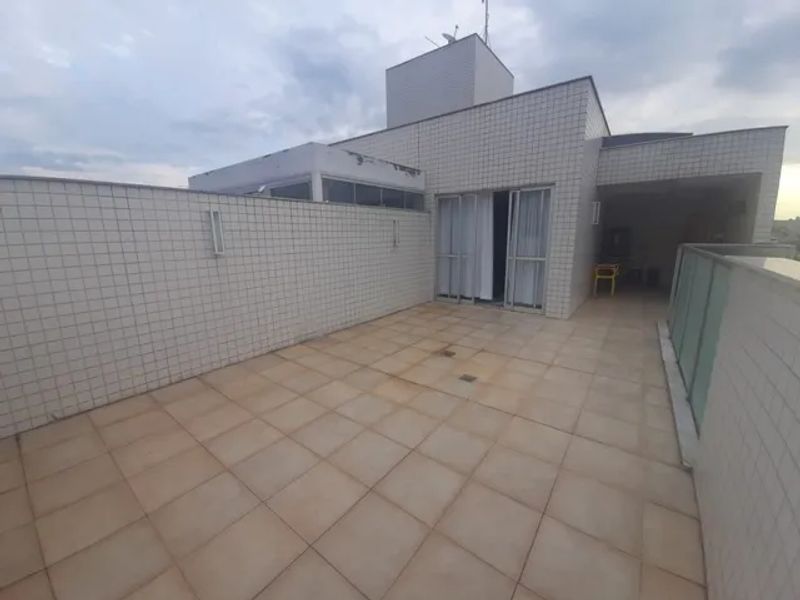 Cobertura com 2 quartos — Buritis, Belo Horizonte