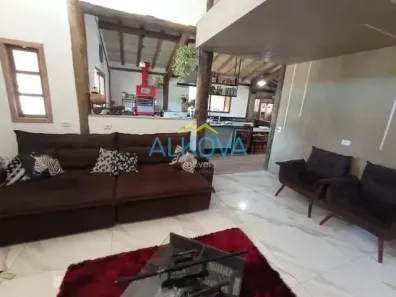 Fazenda/Sítio com 3 Quartos à venda, 300m² no Freitas, São José dos Campos