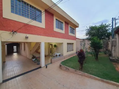Casa com 4 Quartos à venda, 201m² no Jardim Riacho das Pedras, Contagem