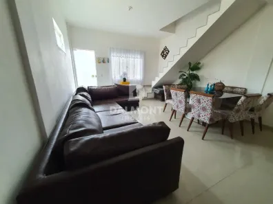 Casa com 2 Quartos à venda, 100m² no Jardim Esperança, Cabo Frio