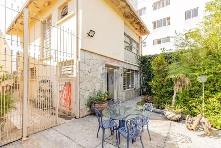 Casa com 3 Quartos à venda, 315m² no Jardim das Bandeiras, São Paulo