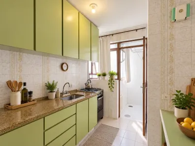 Apartamento com 2 Quartos à venda, 75m² no Centro Histórico, Porto Alegre