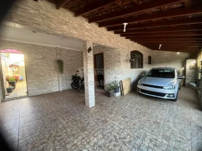 Casa com 3 Quartos à venda, 168m² no Solo Sagrado I, São José do Rio Preto