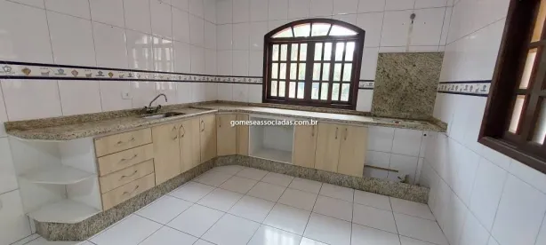 Casa com 3 Quartos para alugar, 120m² no Jardim Lúcia, São Paulo