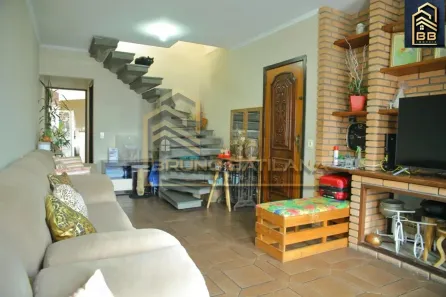 Sobrado com 3 Quartos à venda, 229m² no Nova Petrópolis, São Bernardo do Campo