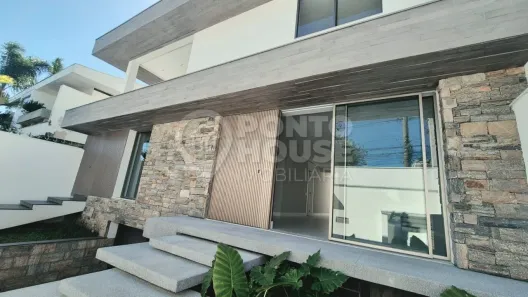 Casa com 4 Quartos para alugar, 650m² no Planalto Paulista, São Paulo