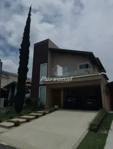 Sobrado com 4 Quartos à venda, 248m² no Independência, Taubaté