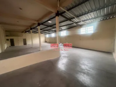 Galpão/Depósito/Armazém à venda, 393m² no Maria Helena, Belo Horizonte