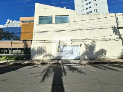 Apartamento com 3 Quartos para alugar, 79m² no Tubalina, Uberlândia