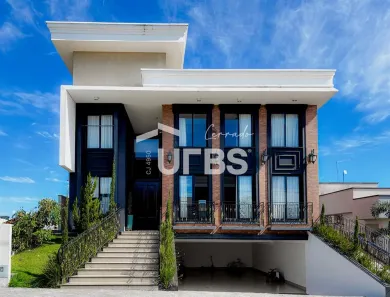 Casa de Condomínio com 5 Quartos à venda, 450m² no Plano Diretor Sul, Palmas