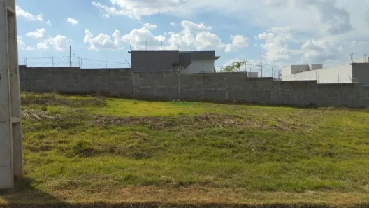 Lote/Terreno à venda, 300m² no Vila Salomé, Cambé