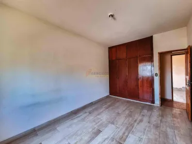 Casa com 3 Quartos à venda, 99m² no São Luís, Divinópolis