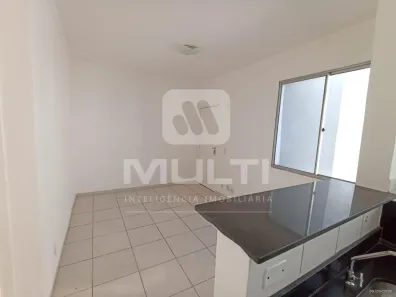 Apartamento com 2 Quartos à venda, 44m² no Chácaras Tubalina e Quartel, Uberlândia