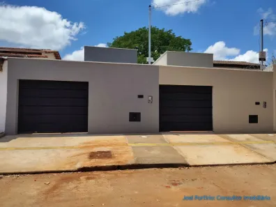 Casa com 3 Quartos à venda, 108m² no Setor Barra da Tijuca, Goiânia