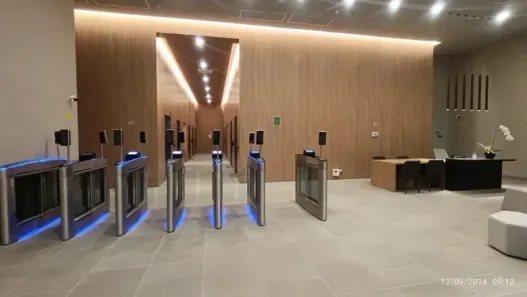 Sala Comercial para alugar, 228m² no Vila Gomes Cardim, São Paulo