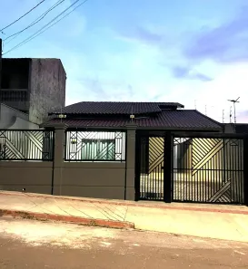 Casa com 3 Quartos à venda, 140m² no Jardim Tropical, Londrina