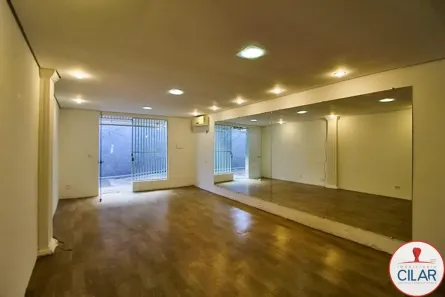 Ponto Comercial para alugar, 58m² no Centro, Curitiba