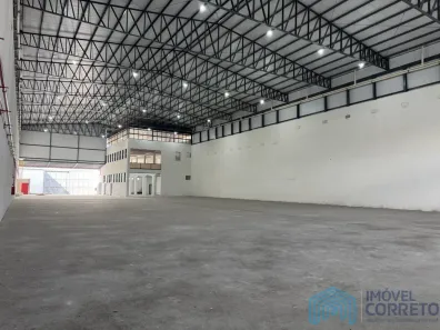Galpão/Depósito/Armazém para alugar, 3000m² no Benfica, Rio de Janeiro