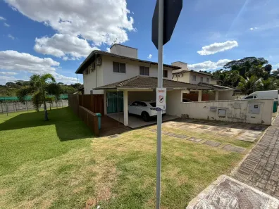 Sobrado com 3 Quartos à venda, 126m² no Condomínio Alto da Boa Vista, Goiânia