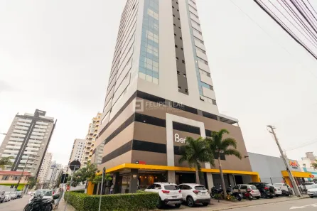 Sala Comercial à venda, 37m² no Campinas, São José