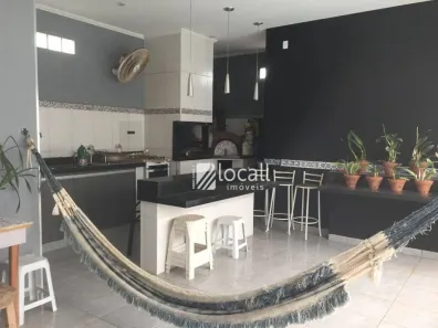 Casa com 3 Quartos à venda, 230m² no São Francisco, São José do Rio Preto