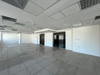 Sala Comercial para alugar, 136m² no Bela Vista, São Paulo