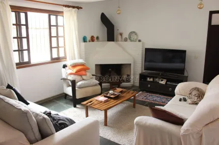 Casa com 4 Quartos à venda, 200m² no Jardim Nova Coimbra, Cotia