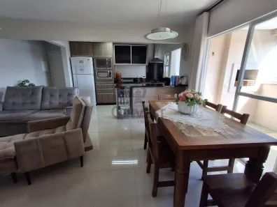 Apartamento com 2 Quartos para alugar, 90m² no Centro, Araranguá
