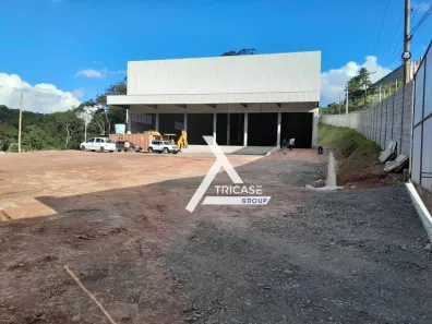Galpão/Depósito/Armazém à venda, 2500m² no Potuverá, Itapecerica da Serra