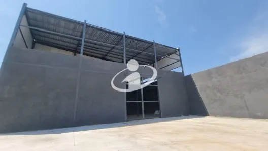 Galpão/Depósito/Armazém para alugar, 10m² no Bom Jesus, Uberlândia