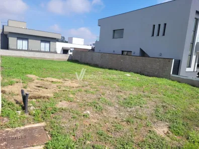 Lote/Terreno à venda, 300m² no Roncáglia, Valinhos