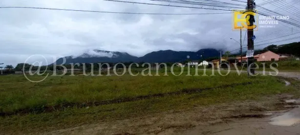 Lote/Terreno à venda, 250m² no Est dos Eucaliptos, Peruíbe