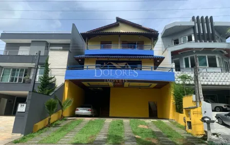 Casa de Condomínio com 4 Quartos à venda, 250m² no Parque Residencial Itapeti, Mogi das Cruzes