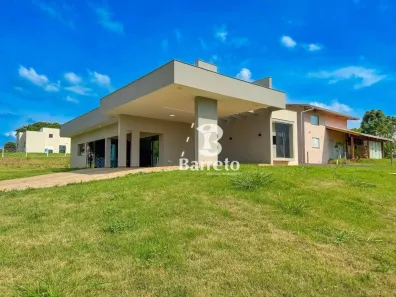 Casa de Condomínio com 3 Quartos à venda, 250m² no Conjunto Residencial Vivendas do Arvoredo, Londrina
