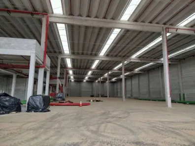 Galpão/Depósito/Armazém para alugar, 1192m² no Parque Jaçatuba, Santo André