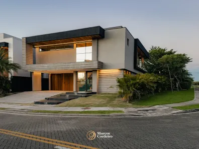Casa de Condomínio com 5 Quartos à venda, 370m² no Cidade Alpha, Eusébio