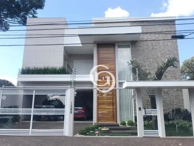 Sobrado com 3 Quartos à venda, 342m² no Centro, Cascavel