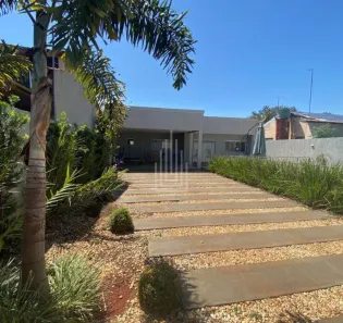 Casa com 3 Quartos à venda, 210m² no Três Lagoas, Foz do Iguaçu