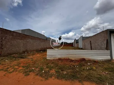 Lote/Terreno à venda, 459m² no Tiradentes, Campo Grande