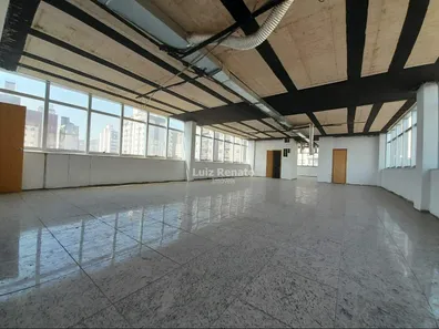 Prédio Comercial à venda, 3220m² no Santa Efigênia, Belo Horizonte