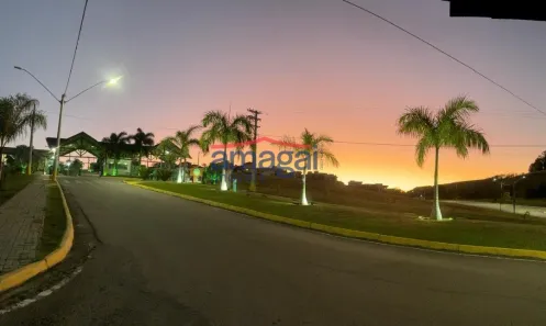 Casa de Condomínio com 4 Quartos à venda, 180m² no Condomínio Residencial Mantiqueira, São José dos Campos
