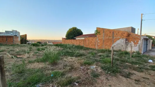Lote/Terreno à venda, 360m² no Vila Rocha, Bauru