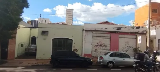 Casa com 1 Quarto à venda, 80m² no Centro, Campo Grande