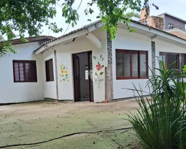 Casa com 6 Quartos para alugar, 212m² no Dom Feliciano, Gravataí