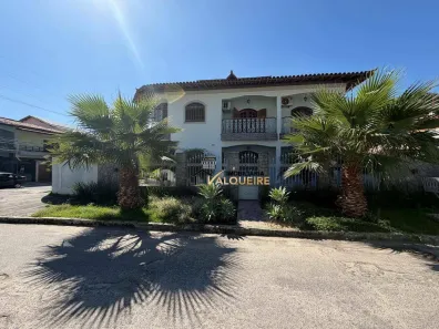 Casa com 4 Quartos à venda, 305m² no Vila Valqueire, Rio de Janeiro